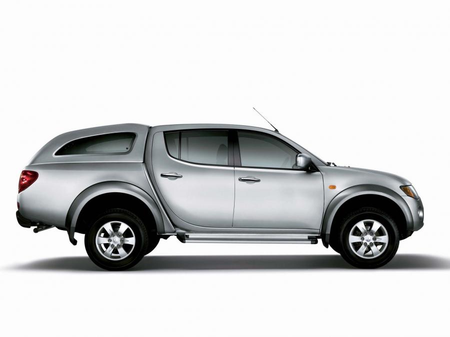  Mitsubishi L200 4Life Double Cab 2006 года  (фото 14 из 14)